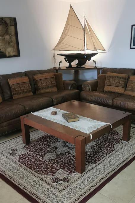 Διαμερισμα 2Υδ Apartman Pérdika Kültér fotó
